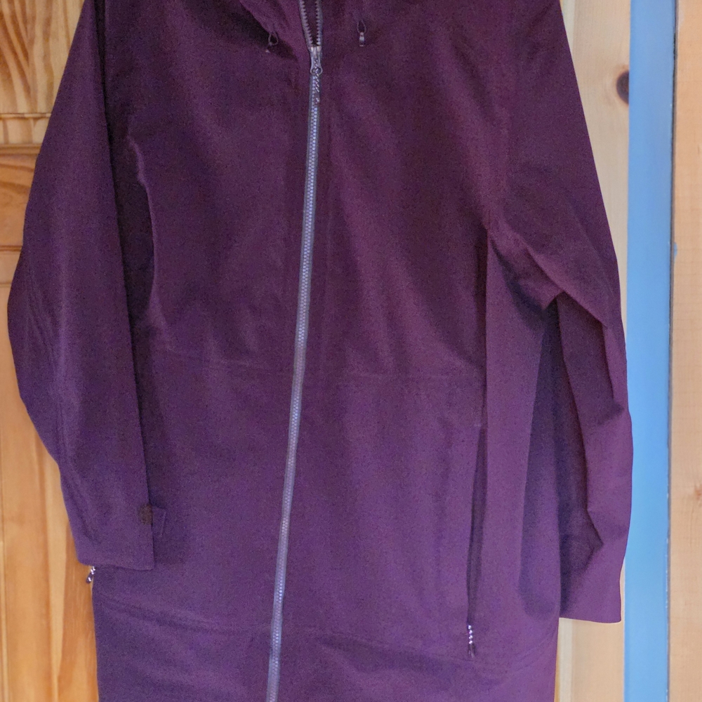 Duluth Trading Co Women's Deep Purple Utility Jacket